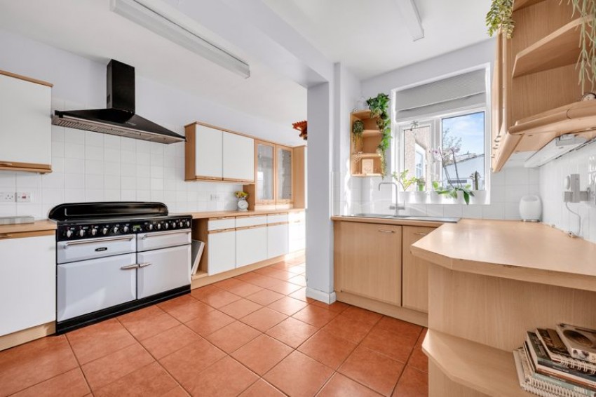 Images for Oxhawth Crescent, Bromley/Petts Wood borders